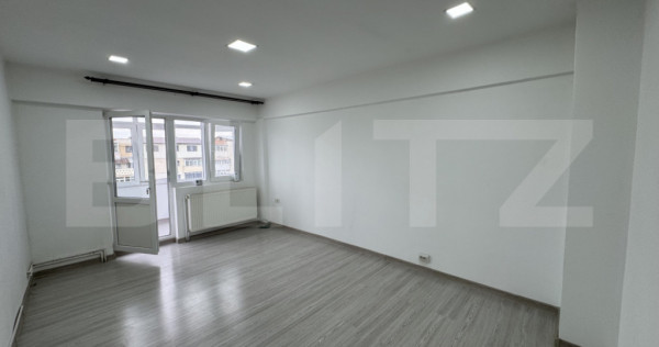 Garsoniera 30 mp, zona 9 Mai