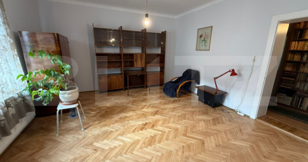Apartament 2 camere, 77 mp, Centru
