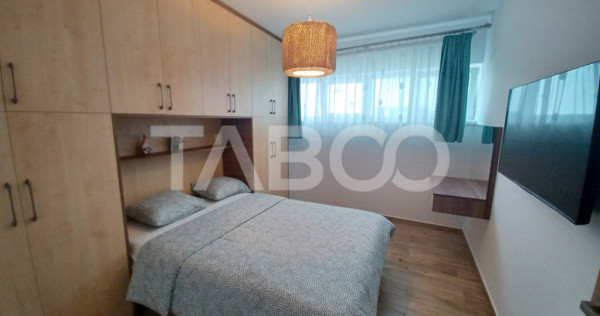 Apartament de vanzare cu 3 camere si balcon Kogalniceanu