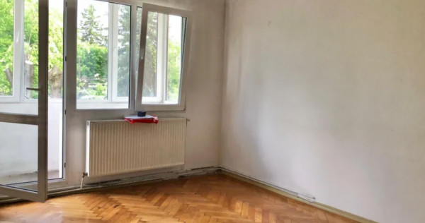 Apartament cu 3 camere, semidecomandat - zona Astra