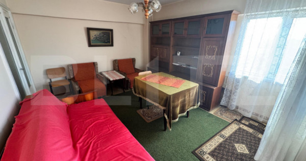 Apartament decomandat 3 camere, 72 mp, etajul 2, Rovine Dezr