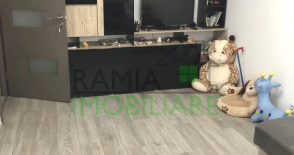 Apartament 3 camere renovat complet, mobilat și utilat –
