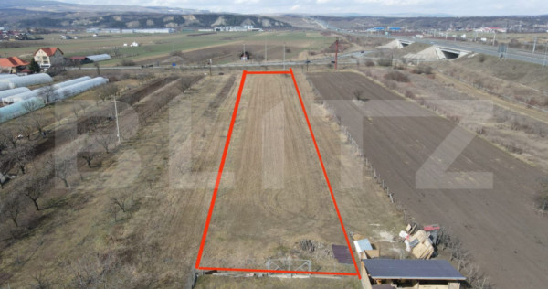 Teren extravilan, cu CF, 2963 mp, in Mihai Viteazu