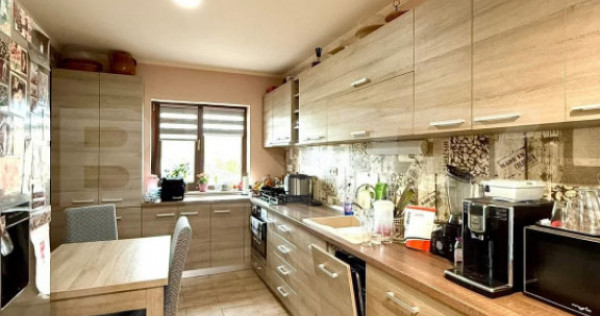 Casa ultrafinisata cu 4 camere, &icirc;n suprafață de 190 mp, Z