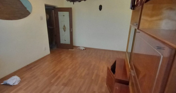 Ap.2 camere Vest DECOMANDAT 51000€