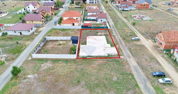 Teren 805 m², front stradal 40 ml, fundație existentă