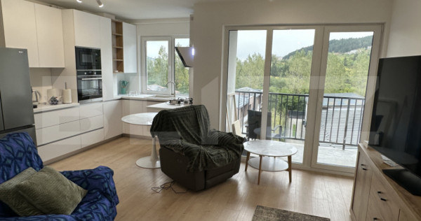 Apartament cu 2 camere, 58 mp, parcare subterană, zona Tău