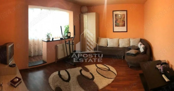 Apartament cu 3 camere, centrala proprie, zona Cetatii