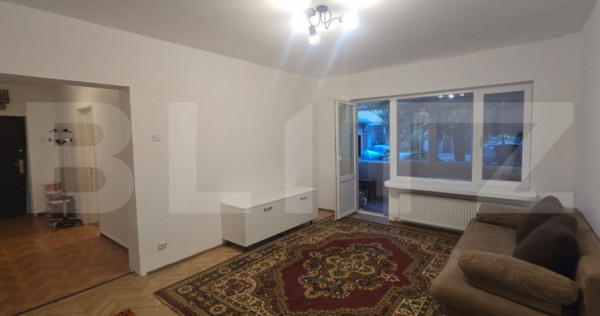 Apartament 3 camere, 80 mp, zona Medicina Veche