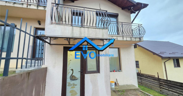 Duplex de , 4 camere, beci, terasa, Valea Adanca - Capat Cug