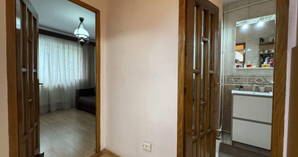 5 cam. etaj 1, 96 mp, decomandat, renovat, zona Zahana