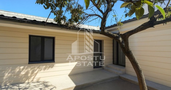 Apartament cu 3 camere, 2 locuri de parcare, zona Lipovei