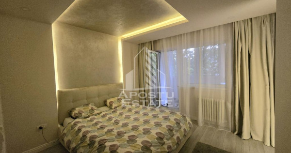 Apartament cu 4 camere, 2 bai, 3 balcoane, etaj intermedi...