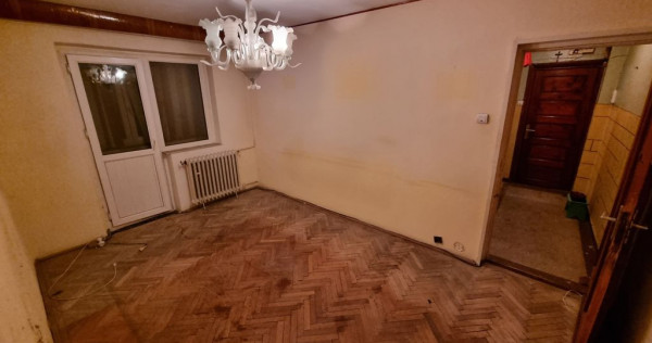 Apartament zona Inel 2