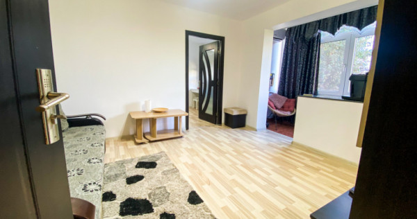 Apartament 2 camere Semidecomandat | zona Campus | Parcare p