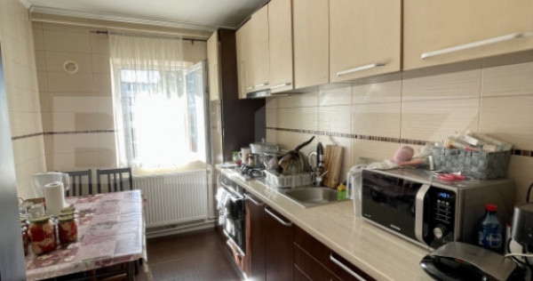 Apartament 3 camere - Etaj 3 - Zona Cuza Vodă II