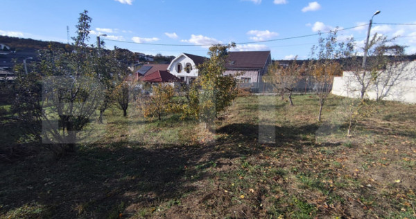 Teren intravila de vanzare, 700 mp, in zona dealuri - IZVORU