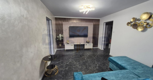 Apartament 2 camere-Semidecomandat- Podu Ros