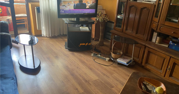 Apartament 4 camere , zona ultacentrala - Primaria Focsani ,