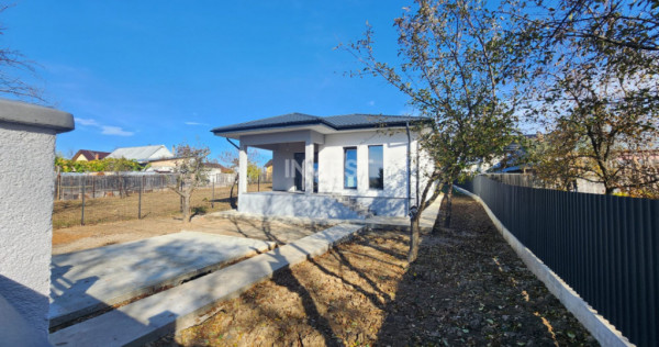 CASA INDIVIDUALA, 3 CAMERE, 550 MP TEREN, CIURBESTI