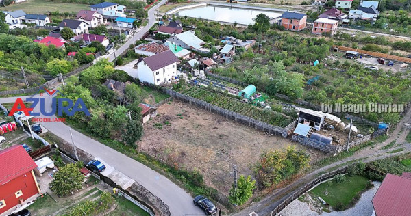 Teren intravilan Bradu, 1700 mp, toate utilitatile dispon...