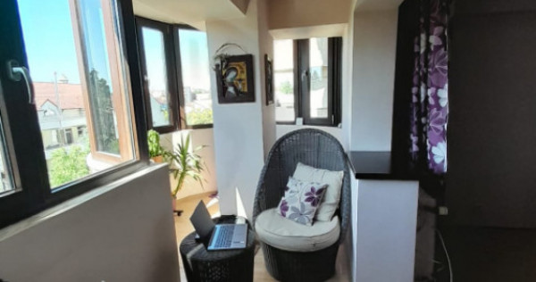 Apartament decomandat, 3 camere, 80 mp, zona Ramada