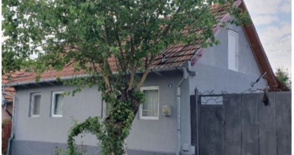 Casa si teren comuna Forotic, judetul Caras- Severin