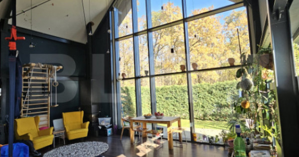 Vila de lux cu 4 camere in V. Ursului, langa padure