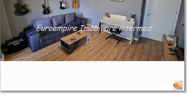 Apartament 3 camere decomandate Inel 2