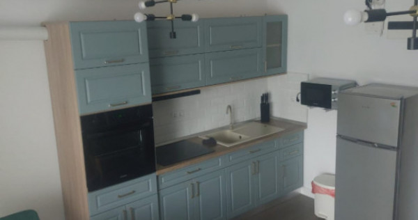 Apartament 3 camere, mansardă in ZONA CENTRALA