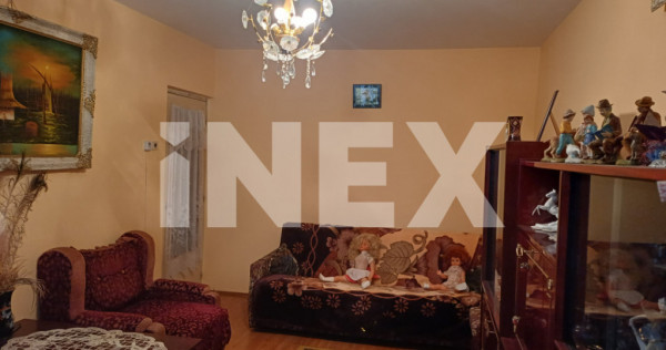 Vanzare apartament 3 camere stradal, Mioveni