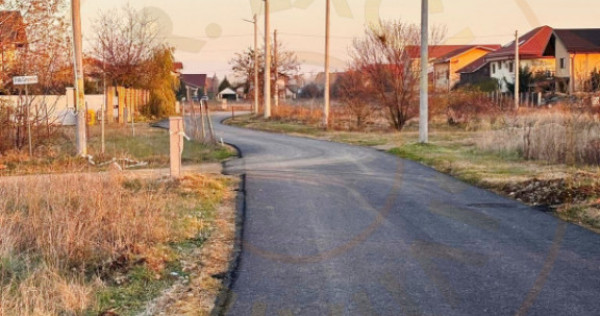 Terenuri de construcție casa in Domnești cu toate utilită