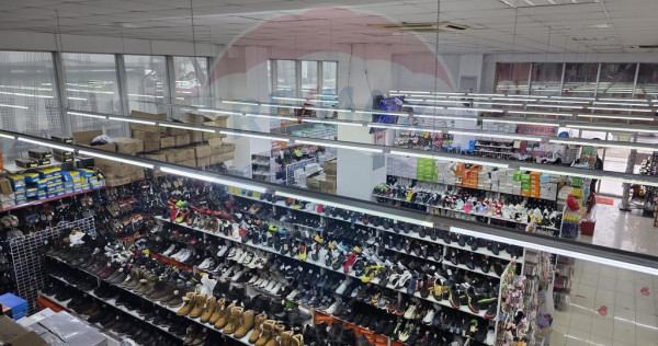 Vanzar spatii comerciale + birouri DN1 Otopeni stradal 22...