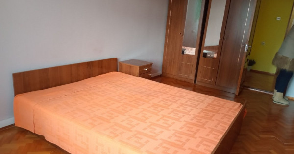 Garsoniera de inchiriat in zona Berceni Cartier Solar