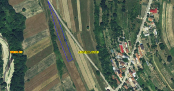 Teren intravilan - 2518 mp - Ursati, Targu Jiu