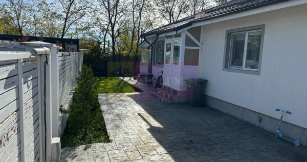 Casă 3 camere + dependințe, curte 380, Săbăreni
