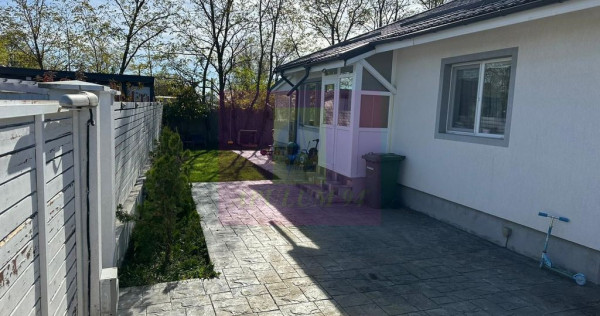 Casă 3 camere + dependințe, curte 380, Săbăreni