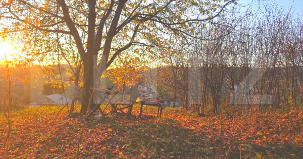 Teren cu vedere panoramică, 32 m deschidere la stradă &ndash;