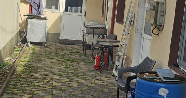 Spatiu pretabil cofetarie-laborator Eroii Revolutiei( Bellu)