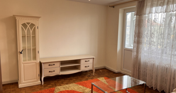 Ap 4 camere str Luptei zona Cedonia Mihai Viteazu