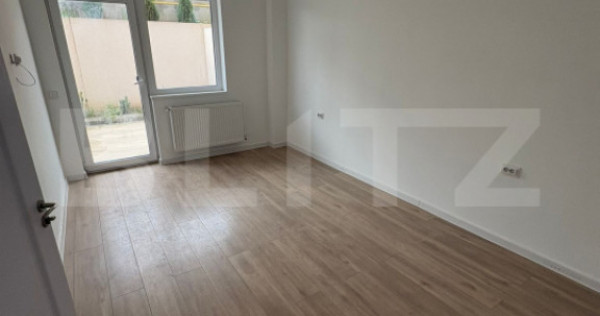 Apartament cu o cameră, decomandat, 32 mp + terasă 24 mp,
