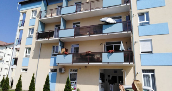 Proprietar garsoniera decomandată Turnișor et.3/4,32mp,balcon,parcare