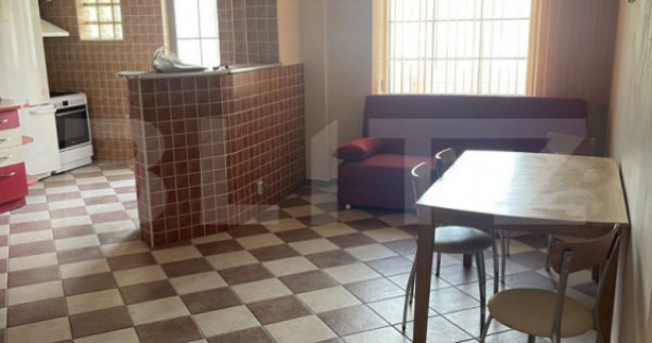 Apartament 4 camere, 65 mp, zona Alexandru cel Bun