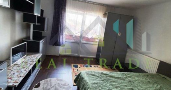 Garsoniera decomandata Racadau