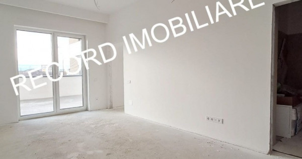 Spatiu comercial, 2 camere, terasa 23 mp, acces din terasa Apahida