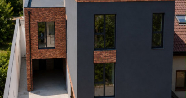 Vila YIN P+2: 251 mp construiți și curte, zona centrală a