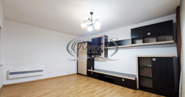 Apartament spatios, bine izolat, aproape de centru, in zona