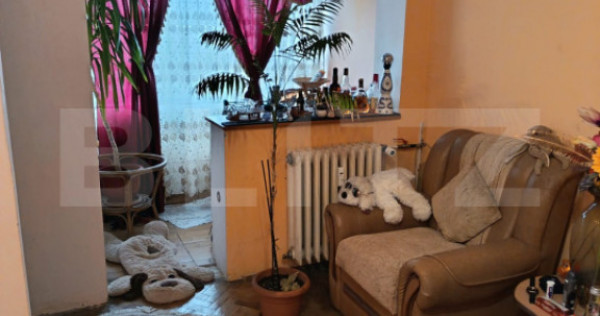 Garsoniera, 31 mp, Piata Baba Novac