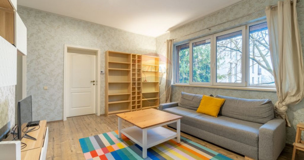 Apartament 3 camere de inchiriat Andrei Muresanu Str.Pred...