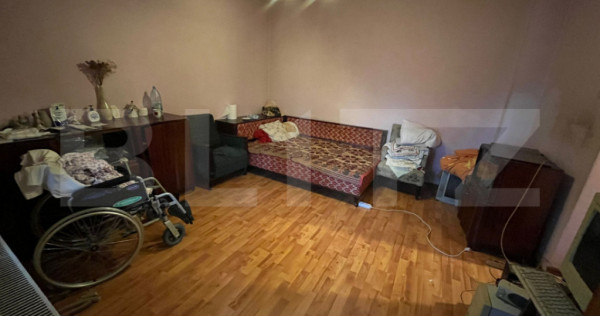 Casă cu toate utilitatile, 90 mp, zona Micro 4